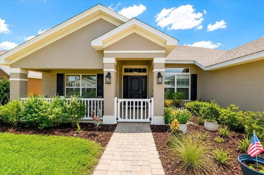 Exterior details and patio area of a home in Juliette Falls, Dunnellon (Image 30). Exterior details and patio area of a home in Juliette Falls, Dunnellon (Image 30).