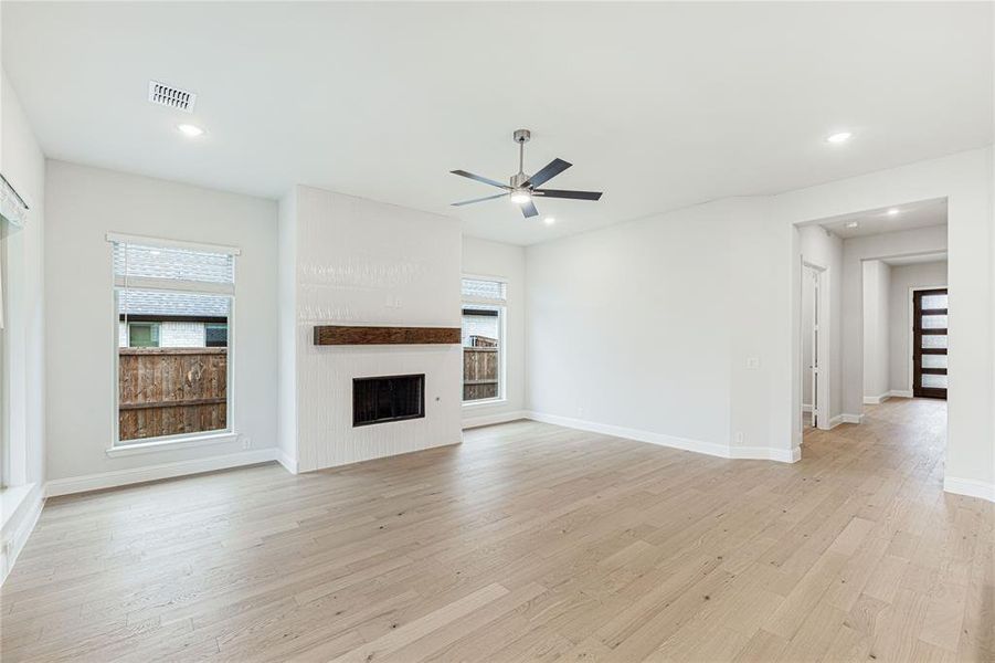 Spacious, unfurnished interior of a new home in Somerset Classic 70s & 80s, Mansfield (Image 15). Spacious, unfurnished interior of a new home in Somerset Classic 70s & 80s, Mansfield (Image 15).