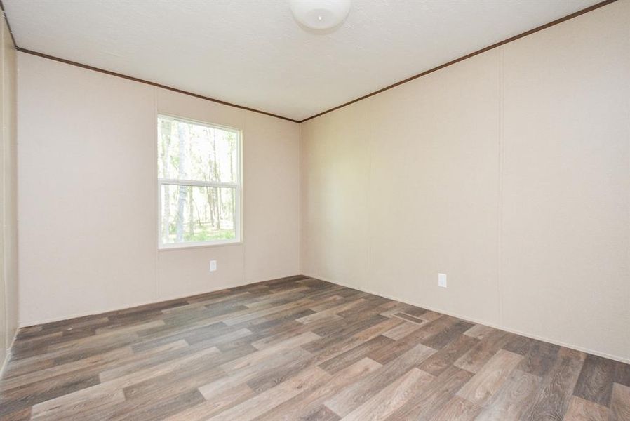 Image 43 of a home in .