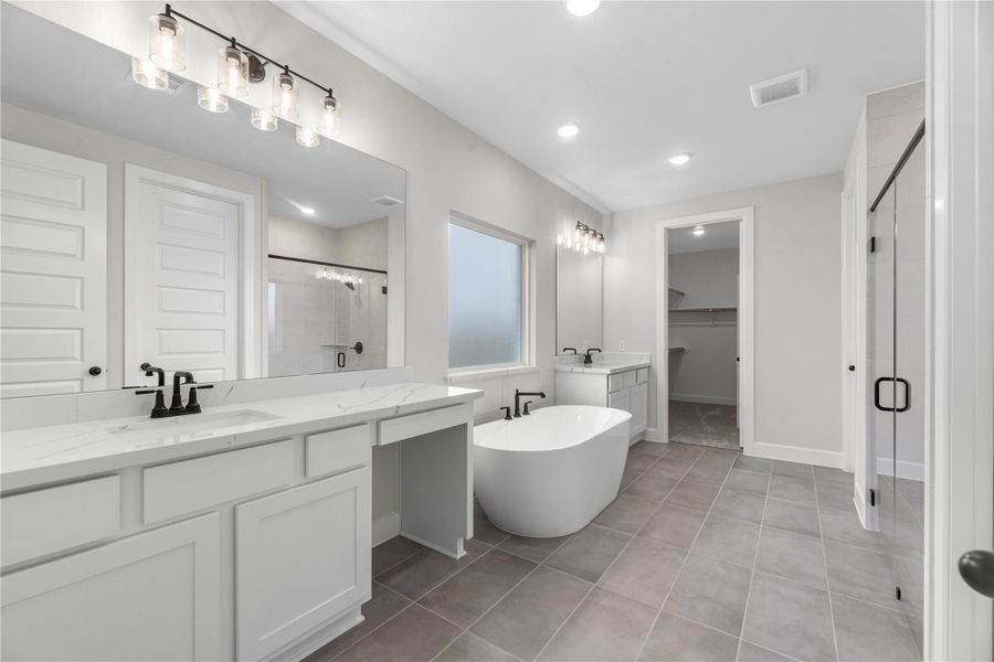 Furnished interior view inside a new home in Grange - 55', Katy (Image 9).