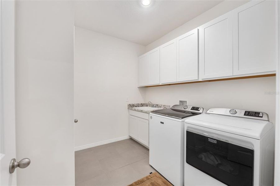 Furnished interior view inside a new home in , Ocala (Image 13).