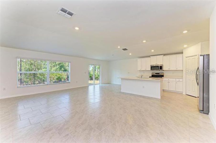 Spacious, unfurnished interior of a new home in , Port Charlotte (Image 17). Spacious, unfurnished interior of a new home in , Port Charlotte (Image 17).