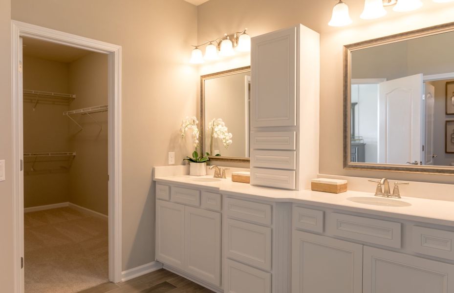 Representative furnished interior of a home built from the Riverview by Pulte Homes in Waterside at Pine Island, Columbia (Image 6). Representative furnished interior of a home built from the Riverview by Pulte Homes in Waterside at Pine Island, Columbia (Image 6).