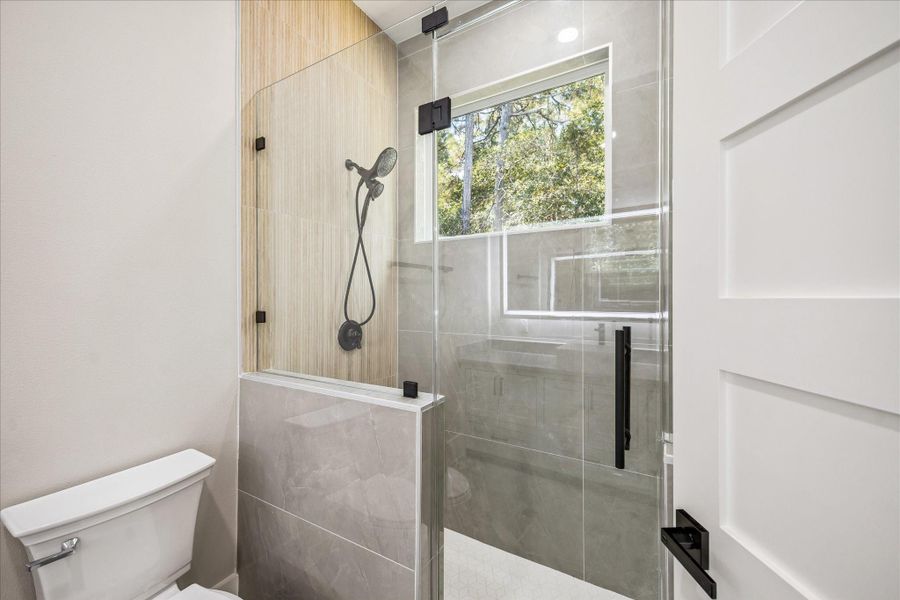 Image 49 of a home in .