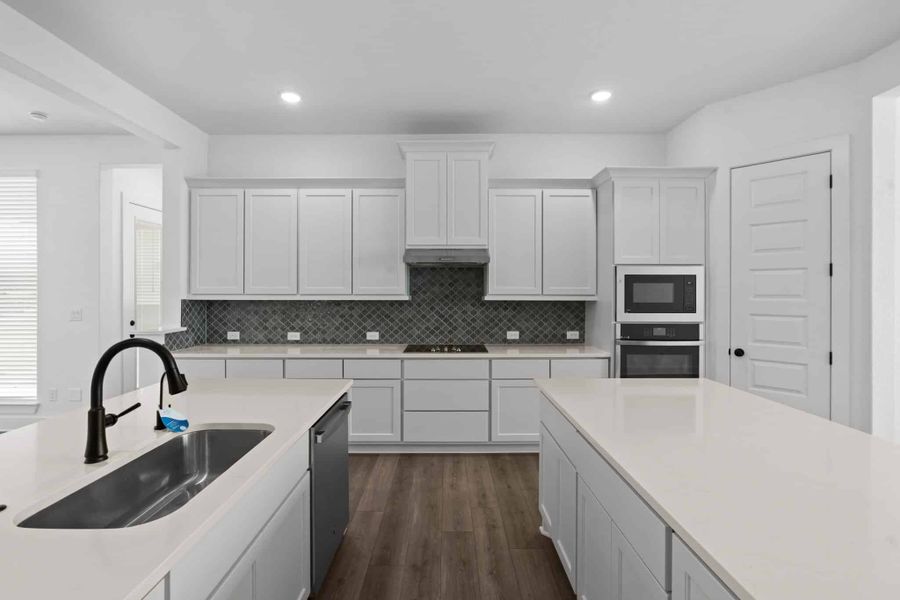 Representative furnished interior of a home built from the Cohen by Chesmar Homes in Sienna Lakes, San Antonio (Image 4).