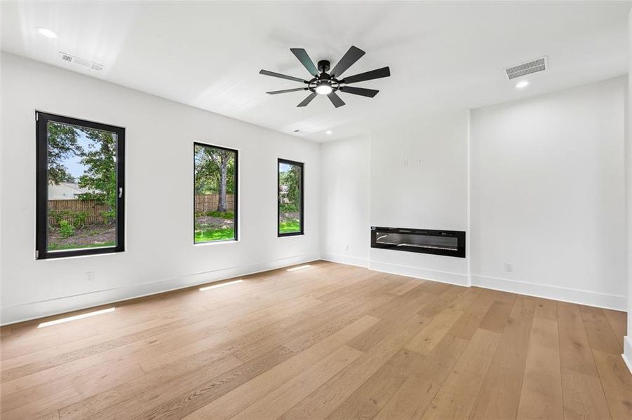 Spacious, unfurnished interior of a new home in , Auburn (Image 63). Spacious, unfurnished interior of a new home in , Auburn (Image 63).