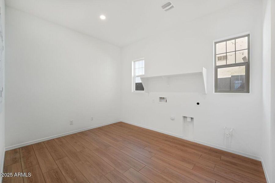 hj-az-phoenix-ellsworth-ranch-landmark-c