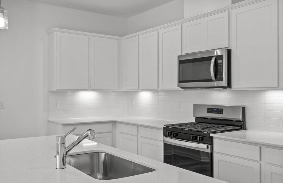 Furnished interior view inside a new home in Alston Park, Greenville (Image 10).