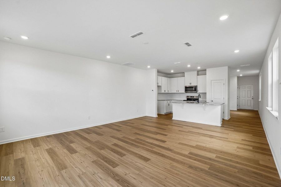 9-web-or-mls-Oakdale Dr-S3006-009 9-web-or-mls-Oakdale Dr-S3006-009