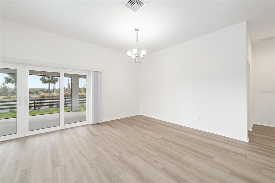 Spacious, unfurnished interior of a new home in , The Villages (Image 36).