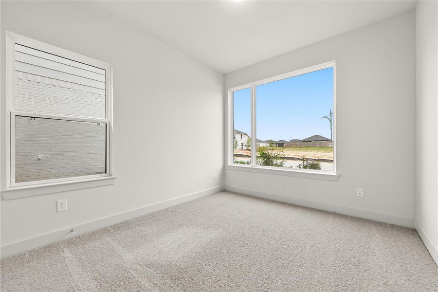 Representative image. Features, selections and colors may vary.