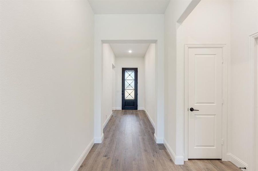 Spacious, unfurnished interior of a new home in Union Park Classic 55, Little Elm (Image 19).