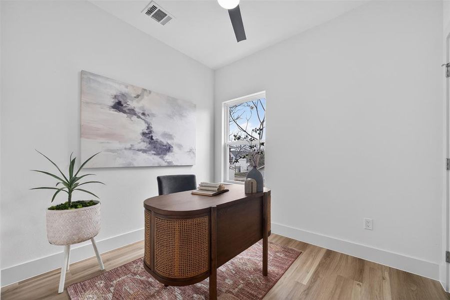 Furnished interior view inside a new home in , Dallas (Image 12).