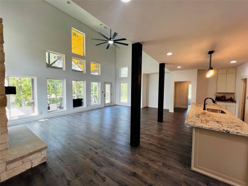 Image 41 of a home in .