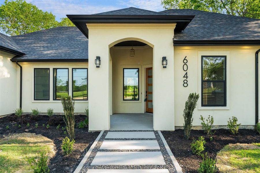 Exterior details and patio area of a home in , Wills Point (Image 3).