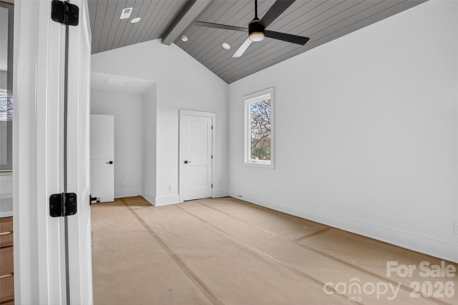 Spacious, unfurnished interior of a new home in , Charlotte (Image 30).