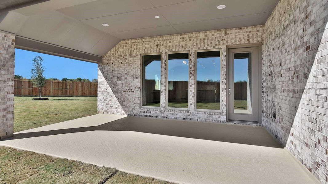 Exterior details and patio area of a home in Valencia 50', Manvel (Image 3). Exterior details and patio area of a home in Valencia 50', Manvel (Image 3).