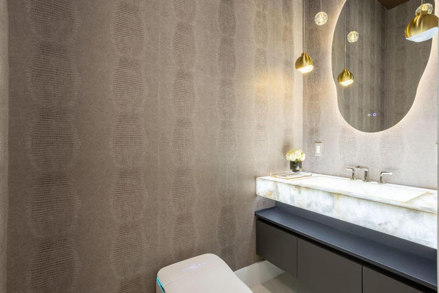 Luxury Powder Room