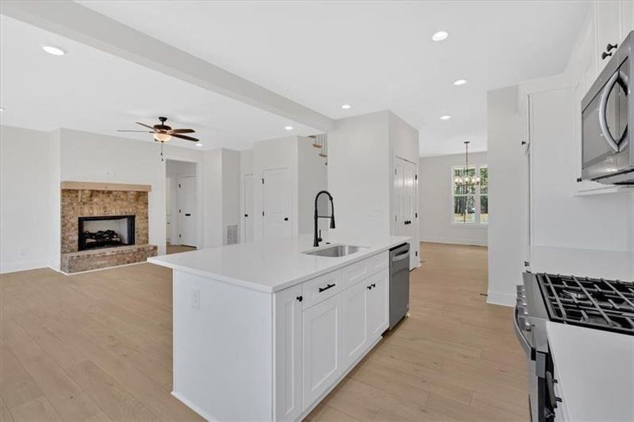 Furnished interior view inside a new home in , Cartersville (Image 9).