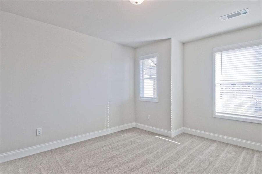 Spacious, unfurnished interior of a new home in Somerset at Riverbrook, Gainesville (Image 23).