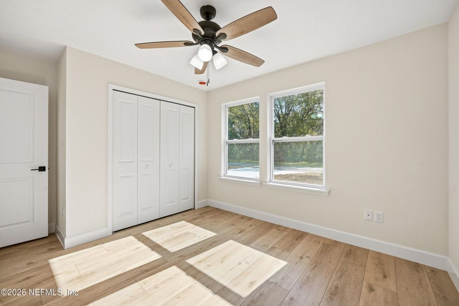 Spacious, unfurnished interior of a new home in , Jacksonville (Image 25).