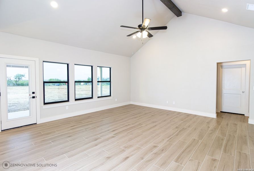 Spacious, unfurnished interior of a new home in , Marion (Image 15).