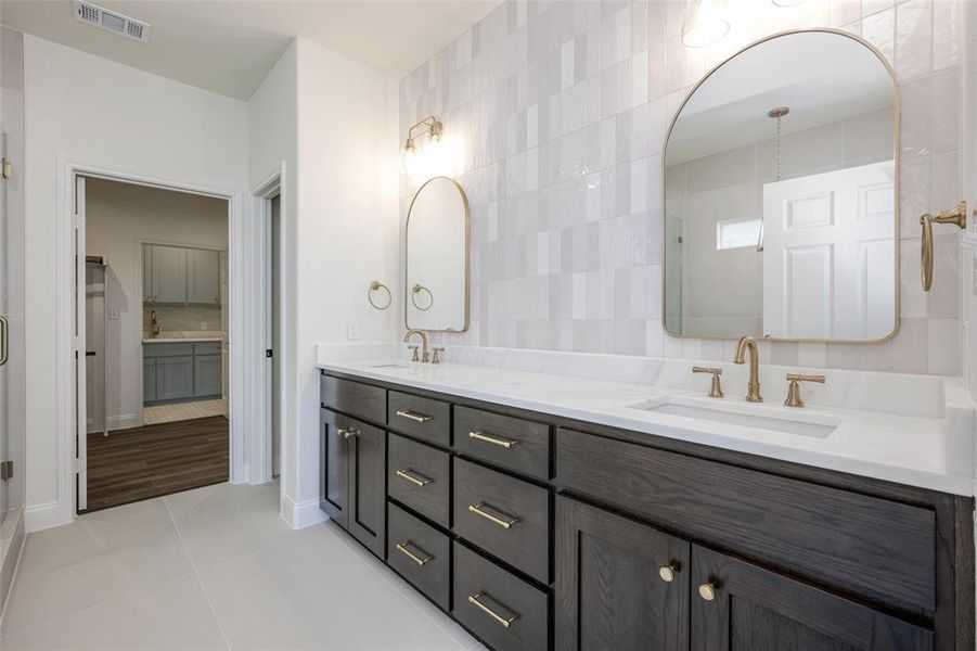 Furnished interior view inside a new home in , Farmersville (Image 15).