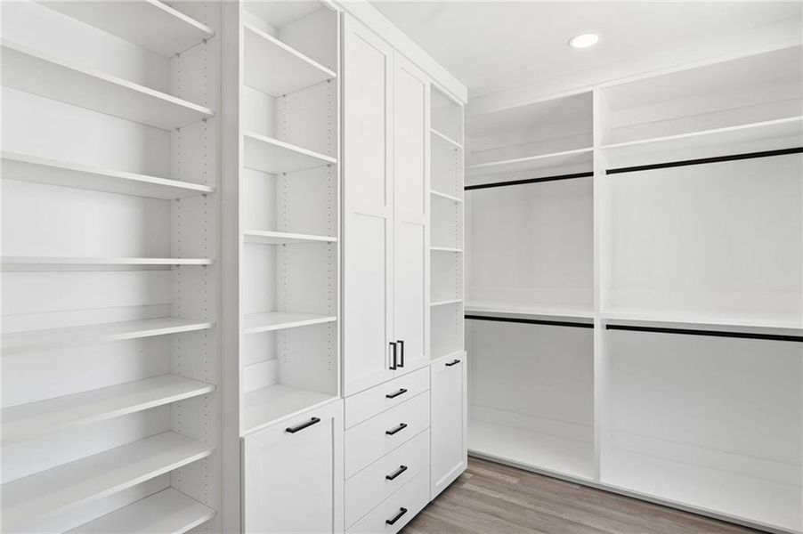 Image 75 of a home in .