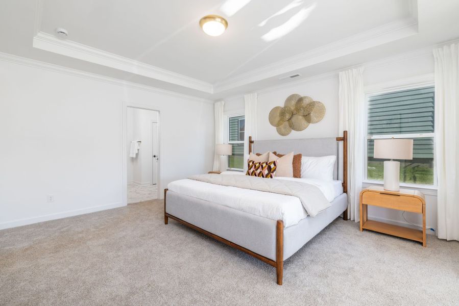 Furnished interior view inside a new home in Edgewater - Harbor Pointe, Lancaster (Image 15).
