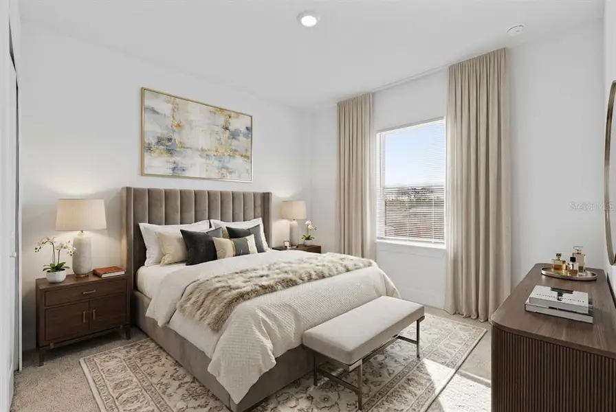 Furnished interior view inside a new home in , Orlando (Image 10).