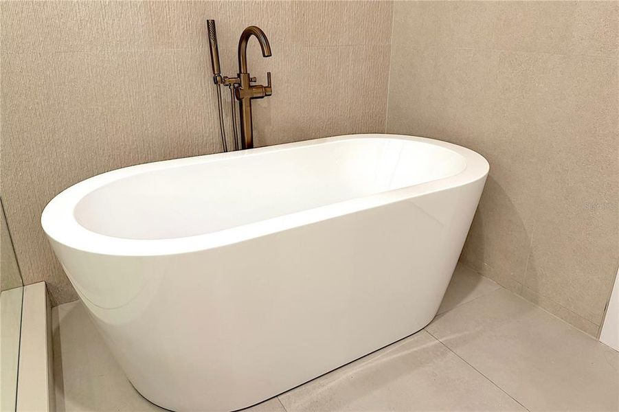 Image 16 of a home in . Image 16 of a home in .