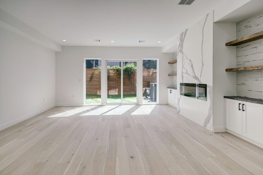 Image 11 of a home in . Image 11 of a home in .