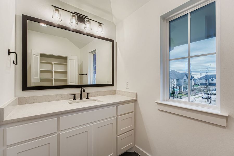 3113 Sir Judge - Primary Bathroom