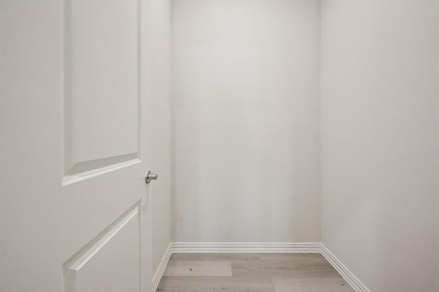 Spacious, unfurnished interior of a new home in Lakehaven - Premier Series, Farmersville (Image 33).