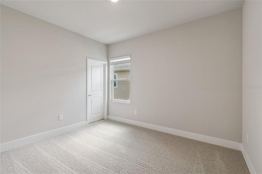 Spacious, unfurnished interior of a new home in , Parrish (Image 31).