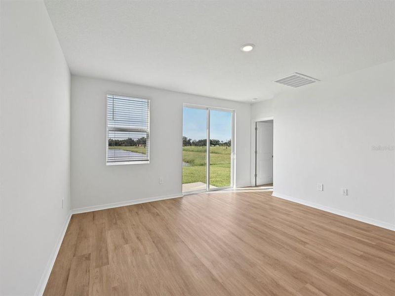 Spacious, unfurnished interior of a new home in Oakfield Trails - Premier Series, Parrish (Image 18).