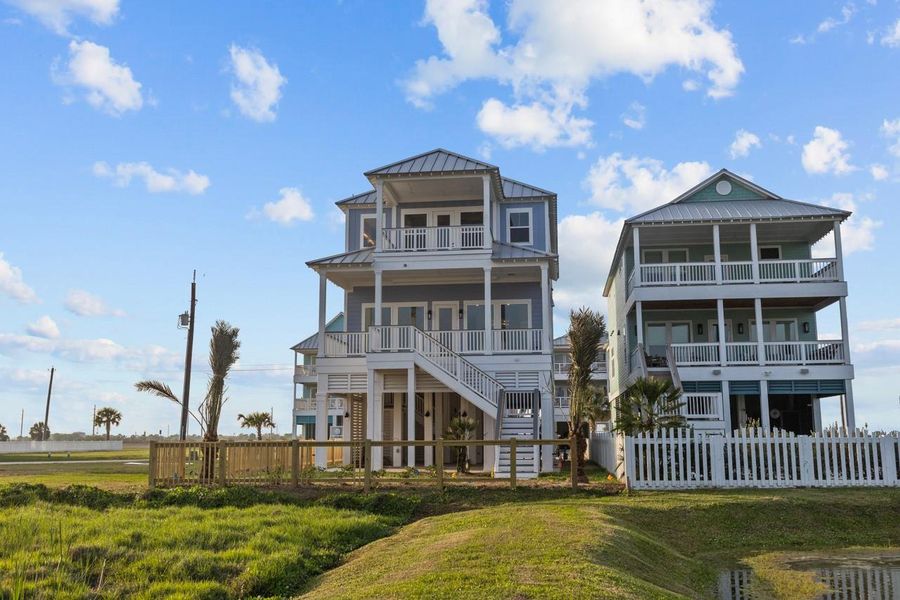 Image 47 of a home in .