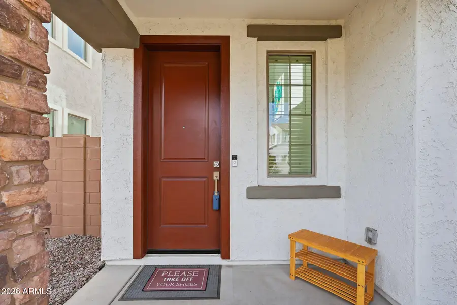 Front Cov'd Porch Front Cov'd Porch