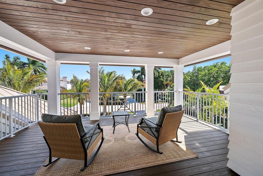 Deck Deck