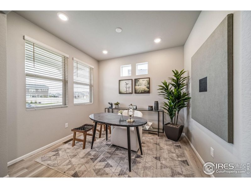 Furnished interior view inside a new home in Thompson River Ranch, Johnstown (Image 27).