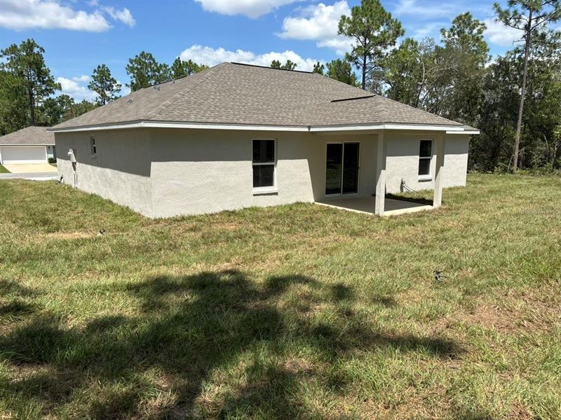 Exterior details and patio area of a home in , Dunnellon (Image 19). Exterior details and patio area of a home in , Dunnellon (Image 19).