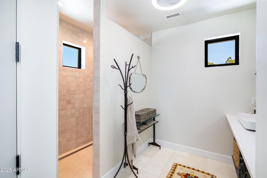 Primary Ensuite Primary Ensuite