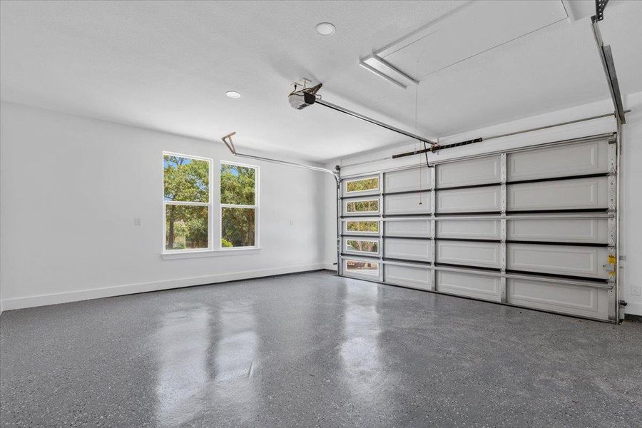 Spacious, unfurnished interior of a new home in , Bastrop (Image 18).