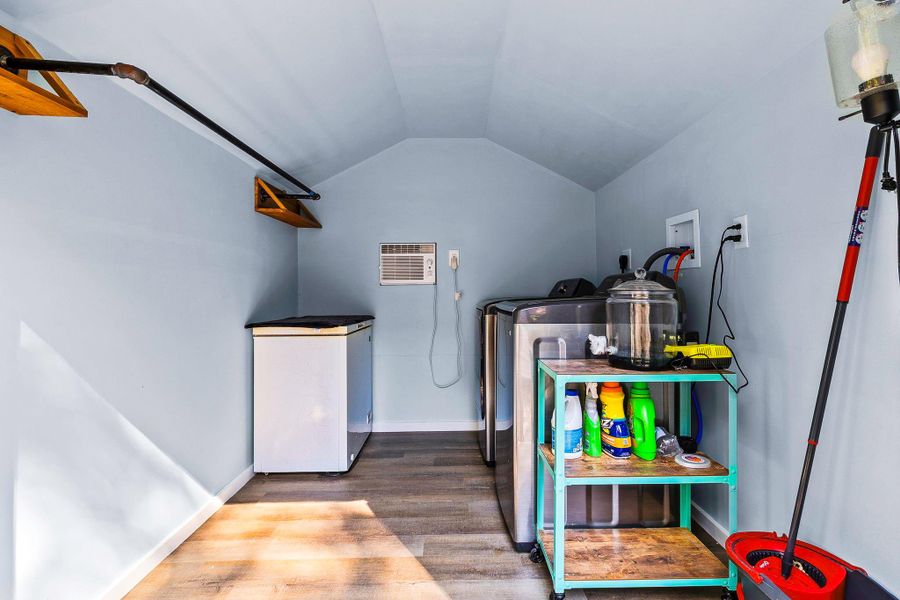 Samsung Washer/Dryer convey Samsung Washer/Dryer convey