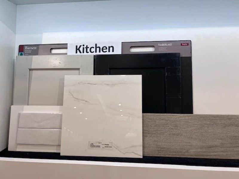 Image 11 of a home in Bridgeland 45', 50', 70'. Image 11 of a home in Bridgeland 45', 50', 70'.