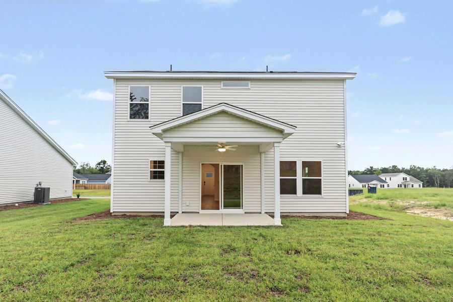 Exterior details and patio area of a home in Jordan Grove, Conway (Image 30).