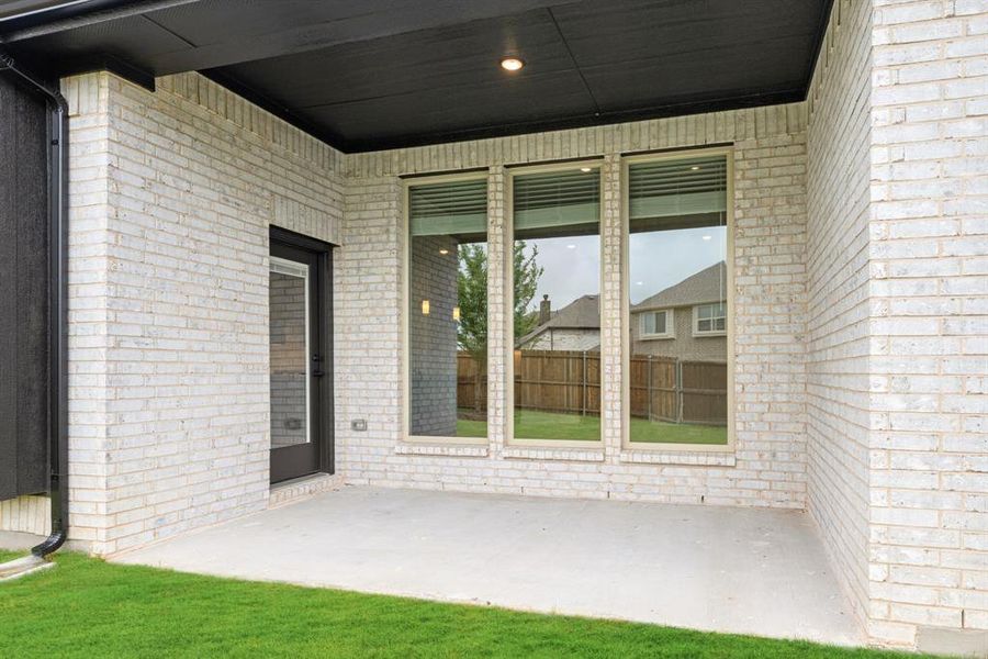 Exterior details and patio area of a home in Willow Wood, McKinney (Image 4). Exterior details and patio area of a home in Willow Wood, McKinney (Image 4).