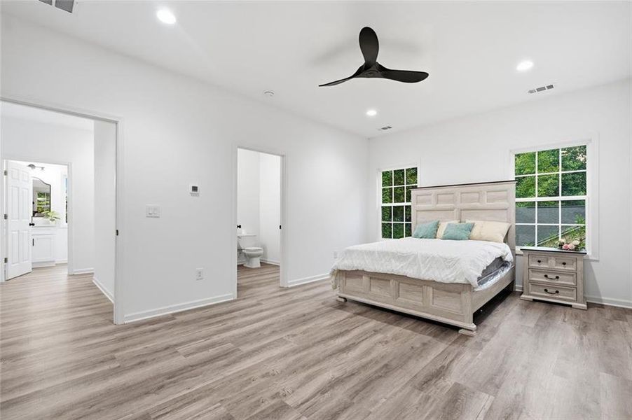 Furnished interior view inside a new home in , Gainesville (Image 18).