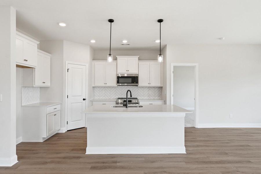 Representative furnished interior of a home built from the The Glen A by Davidson Homes LLC in Meadow Ridge Estates, Josephine (Image 4).