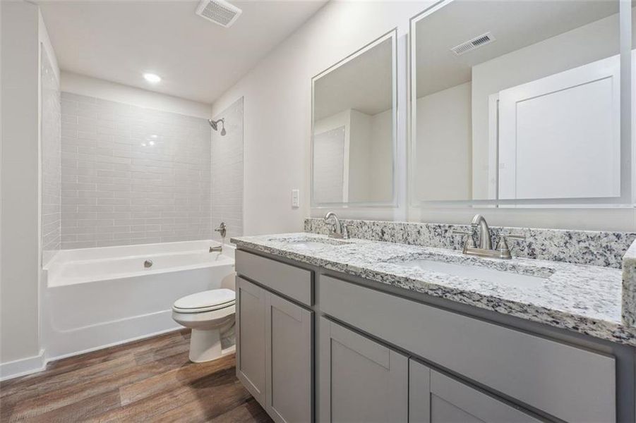 Furnished interior view inside a new home in Stonewall Station, Atlanta (Image 6).